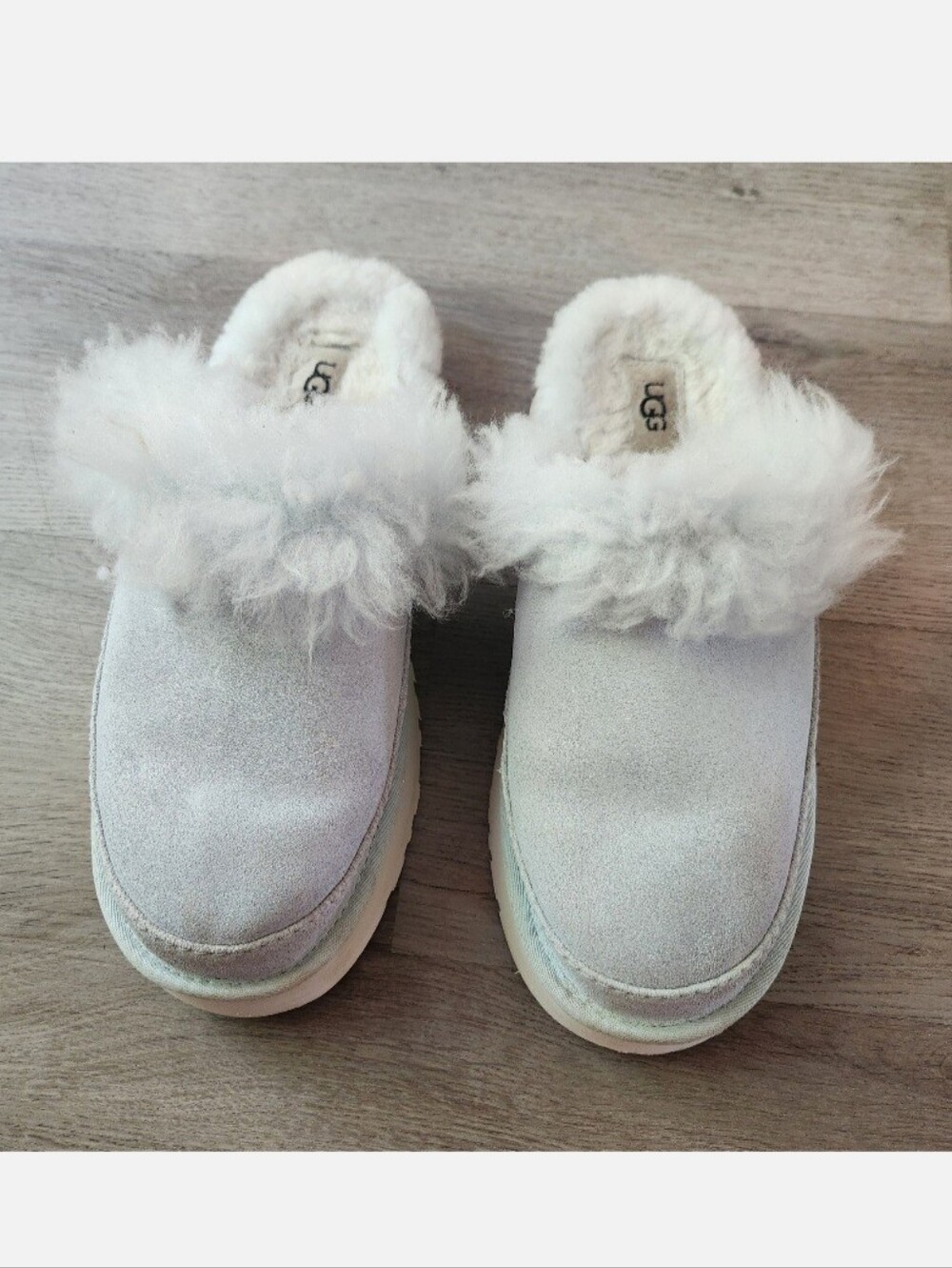 UGG reef blue Disquette Chalet platform slippers size 9 y2k loungewear clueless